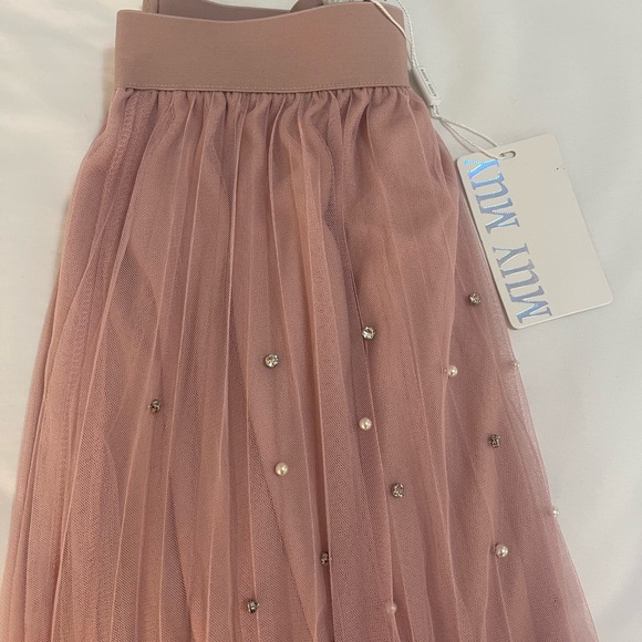 Pink Embellished Women's Skirt - Picture 2 of 4